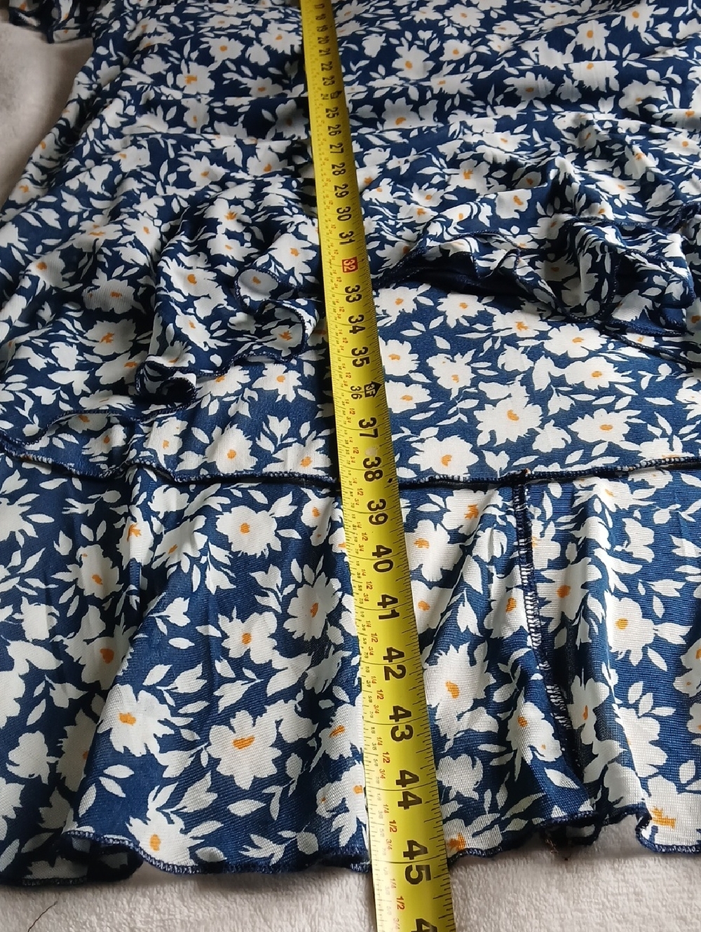 Women’s Navy Floral Midi Dress with V-Neck - Picture 4 of 10